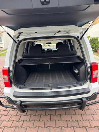 Jeep Patriot 2.4 Sport 4x2 Mt