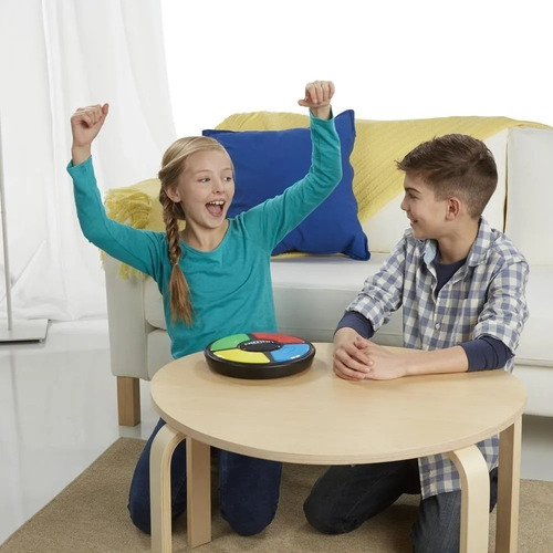 Juego De Mesa Simon Tradicional Original Hasbro E.full