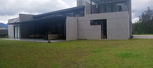 Finca En Venta En La Ceja. Cod V10832