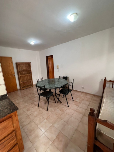 Imagen 6 de 16 de Departamento De 1 Dormitorio