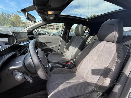 Peugeot 208 1.6 Road Trip At