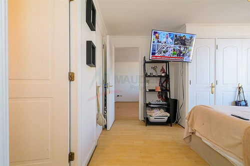 Departamento En Venta De 1 Dorm. En Las Condes