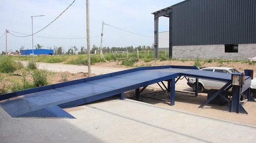 Depósito Con Cámara De Frío En Parque Industrial