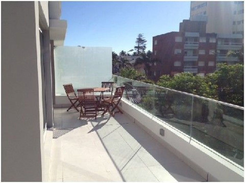 Imagen 9 de 11 de Apartamento En Excelente Ubicación!!!