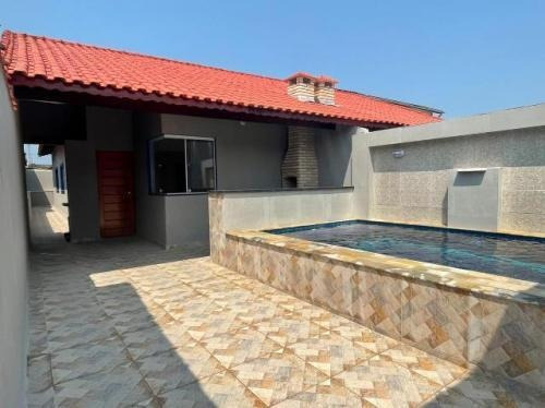 Imagem 5 de 10 de Casa Nova Com Belo Acabamento E Com Piscina Prox A Pista