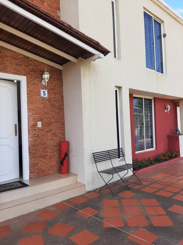 Imagen 4 de 24 de Town House En Urb. Villa Granada, Conj. Res. El Recreo, Puerto Ordaz