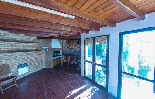 Casa En Venta Rosario Alberdi Pileta Jardin.