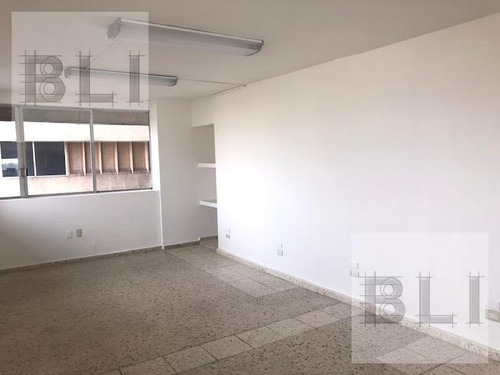 Imagen 4 de 12 de Oficina - Conjunto Habitacional Estrella