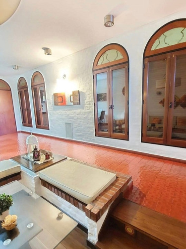 Casa En Venta 67 E/ 11 Y 12 La Plata