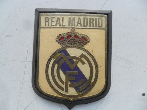 Insignia Auto Antiguo Futbol Real Madrid Club Automovil 