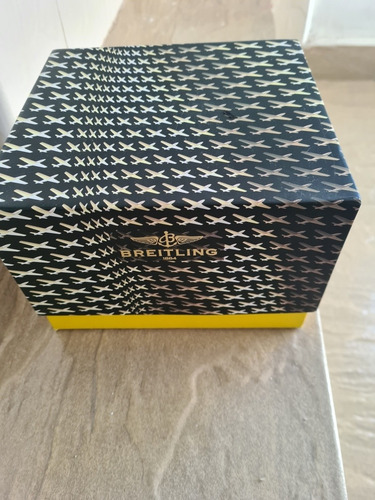 Relogio Breitling Avenger Skyline