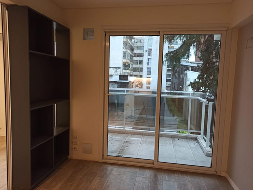 Departamento De 1 Dormitorio En 1 De Mayo 1374