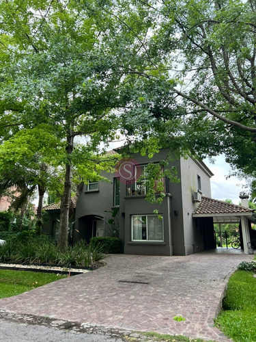 Casa En Venta En Bermudas, Pilar, G.b.a. Zona Norte