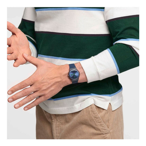 Reloj Swatch Blue Rebel De Silicona So29n704 Malla Azul Marino Bisel Azul Marino Fondo Azul Marino