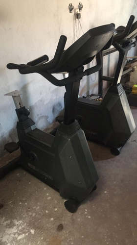 Bikes Ergométricas Profissional Johnson C700