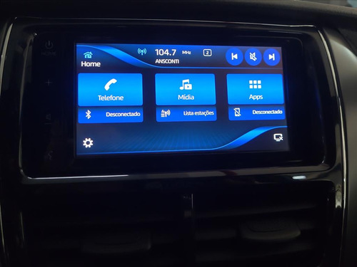 Toyota Yaris 1.5 16V FLEX SEDAN XL LIVE MULTIDRIVE