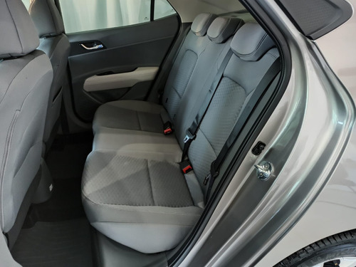 Imagem 7 de 8 de Hyundai Hb20s Evolution 1.0