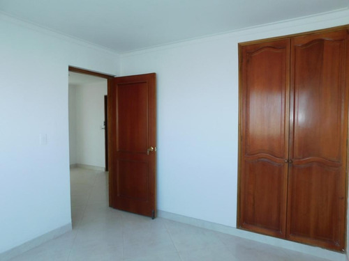 Imagen 5 de 12 de Apartamento En Arriendo Manga Cartagena