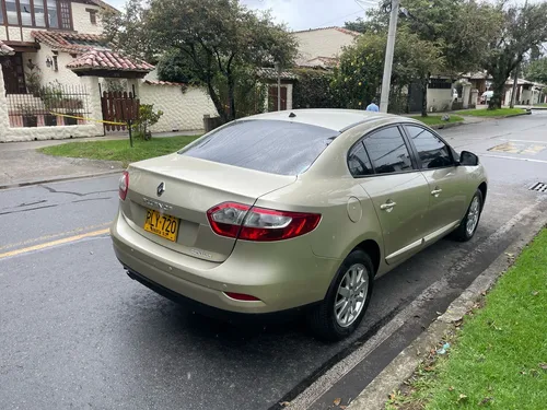 Renault Fluence 1.6 Confort