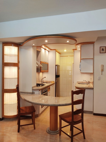 Imagen 5 de 14 de Alquilo Apartamento Remodelado 65 M2, 1 H, 1b, 2ptos. Campo Alegre