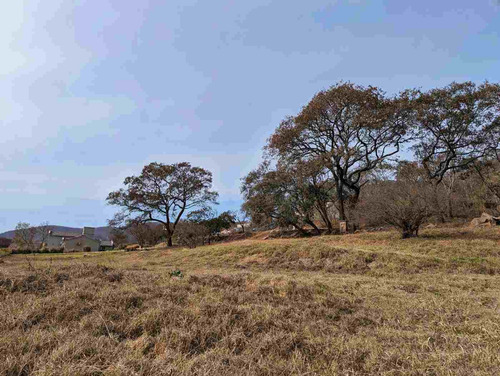 Terreno En Venta Valle Escondido 2948 M2