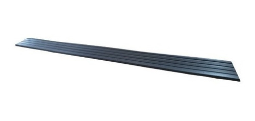 Estribera De Baul Pisadera Moldura Fiat Mobi 16/19 Rapinese