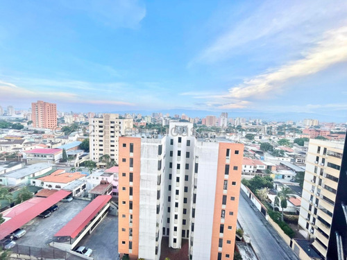  M&n  Bello Apartamento  En Venta En  Barquisimeto, Av. Los Abogados,  Lara, Venezuela,   Maribelm & Naudye. .3 Dormitorios  2 Baños  92 M² 