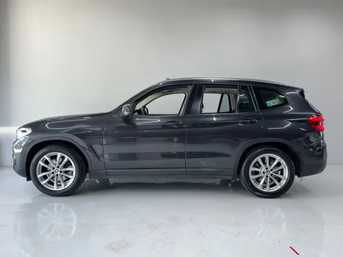 BMW X3 2.0 sDrive20iA At