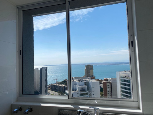 Tejada Nuevo 3dormt+3baños+1estc+1bod+piscina Panormica.