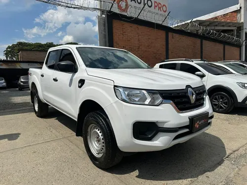 Renault Alaskan Cargo 4x4 2.500cc 2022 Td Mec