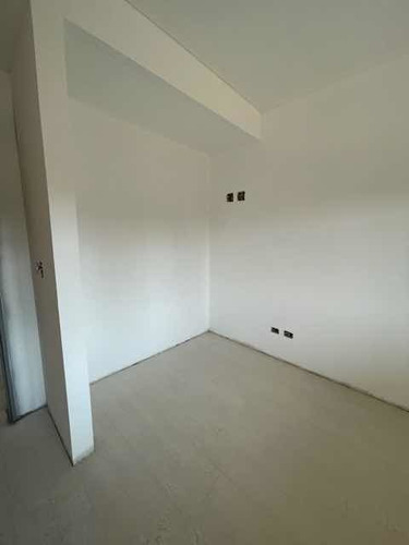 Imagen 5 de 10 de Venta- 3 Ambientes Con Cochera En Ayres De Canning