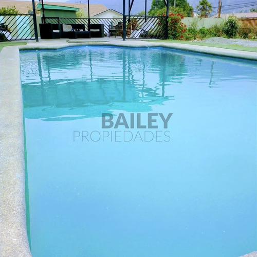 Casa En Venta En Olmué Con Piscina Y 2 Quinchos