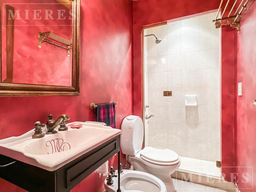 Imagen 11 de 20 de Casa En Venta En Una Planta En Acassuso, Vías A Libertador.