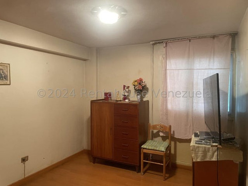 Acogedor Apartamento Con Exceelnte Distribucion La Florida Rsz