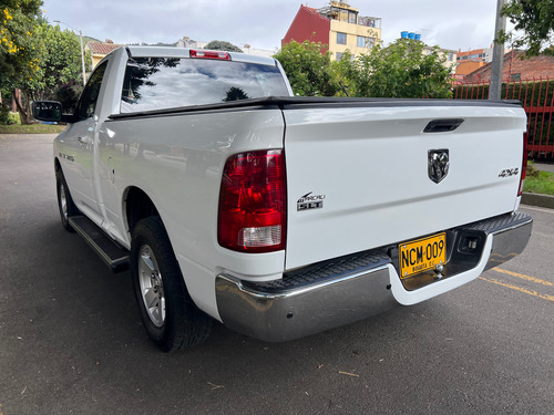 Dodge Ram 5.7 1500 Slt 4x2
