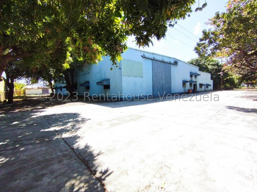 Imagen 2 de 28 de Amplio Galpon Comercial Carretera Cagua La Villa Estef 23-26502