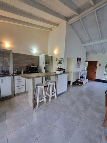 Excelente Casa En Venta Sobre Calle El OmbĂș, En Club De Campo El Moro