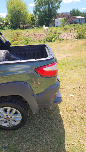 Fiat Strada 1.6 Adventure Cd Pack Top