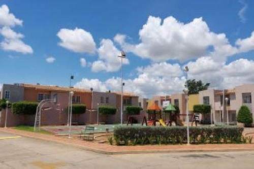 Imagen 1 de 7 de Townhouse En Alquiler Milagro Norte Maracaibo Marisabel Fernandez