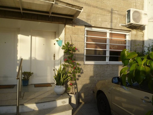 Imagen 10 de 14 de Triplex En Venta En Avellaneda Oeste