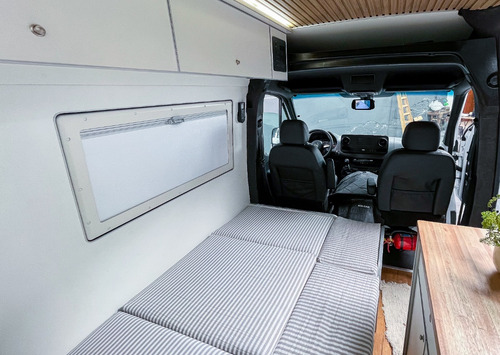 Equipamiento Motorhome Sprinter Mercedes Benz