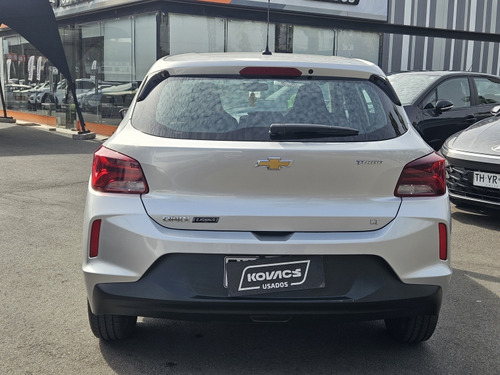 Chevrolet Onix LT HB 1.0