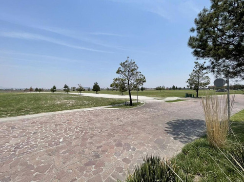 Lotes Residenciales Desde 320m2 Venta En Exclusiva Zona En Metepec