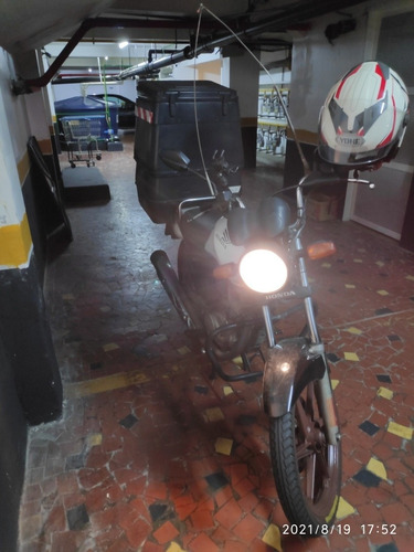 Imagem 2 de 4 de Honda Cargo
