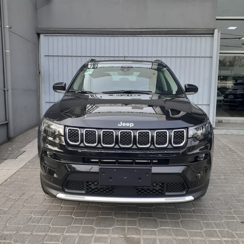 Imagen 18 de 25 de Jeep Compass T270