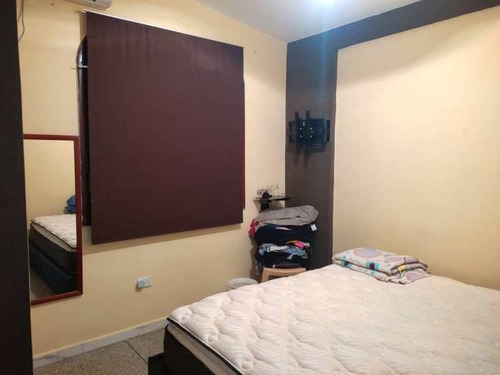 Imagen 8 de 13 de José Colmenares Vende | Apartoquinta De Oportunidad En Urb. Prebo (inc-141)