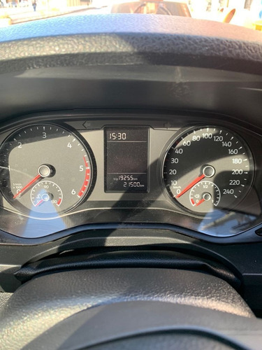 Imagen 10 de 14 de Volkswagen Amarok 2.0 Cd Tdi 140cv Trendline + Cupula
