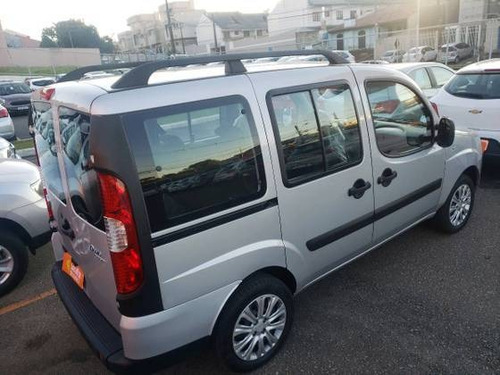 Imagem 7 de 9 de Fiat Doblò 1.8 Mpi Essence 7l 16v Flex 4p Manual