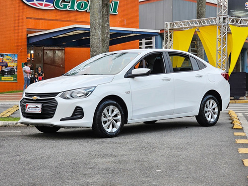 Chevrolet Onix 1.0 PLUS LT