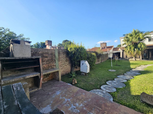 Venta De Casa 3 Ambientes En San Antonio De Padua. Apta Credito.